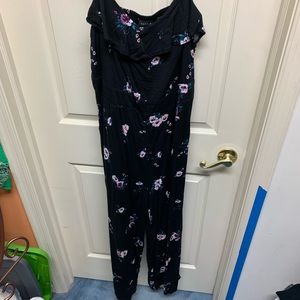 LAST CHANCE Torrid jumpsuit